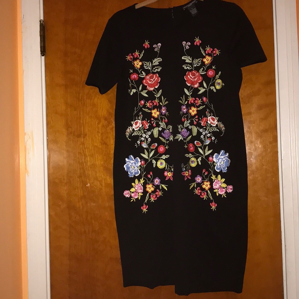 Black Floral Embroidered Short Sleeve Sheath Dress